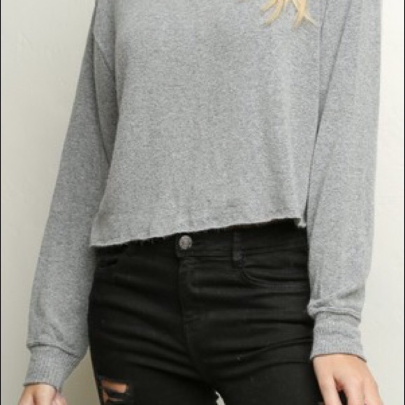 Brandy Melville Sweaters - Brandy Melville Grey Sweater